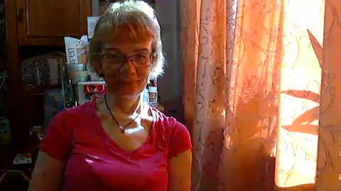 Snapshot of vanillaxcreamy chatting on 8, 3, 2025 Vanillaxcreamy online show from 8, 3, 2025