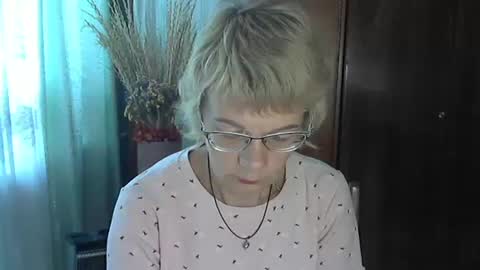 Snapshot of vanillaxcreamy chatting on 29, 9, 2025 Vanillaxcreamy online show from 29, 9, 2025