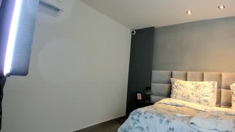 VANNA  online show from 1, 10, 2025