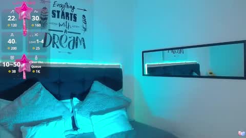 Snapshot of vannesweet_ chatting on 2, 2, 2025 vane online show from 2, 2, 2025