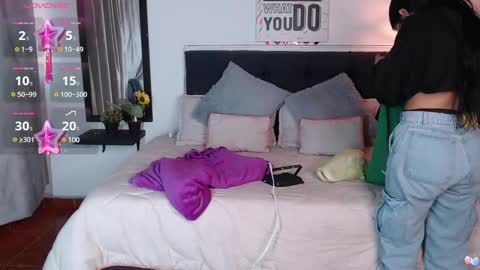 Snapshot of vannesweet_ chatting on 10, 3, 2025 vane online show from 10, 3, 2025