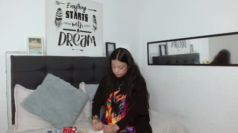 Snapshot of vannesweet_ chatting on 2, 10, 2025 vane online show from 2, 10, 2025