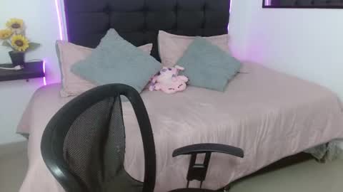 Snapshot of vannesweet_ chatting on 13, 2, 2026 vane online show from 13, 2, 2026