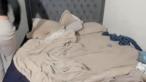 Vannesa online show from 9, 3, 2025