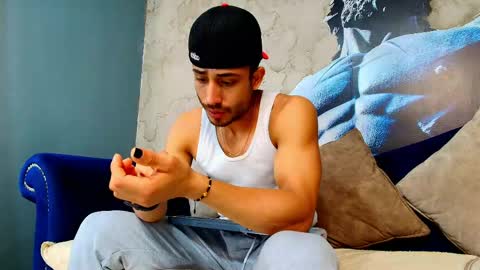 Vans Ross online show from 21, 4, 2026