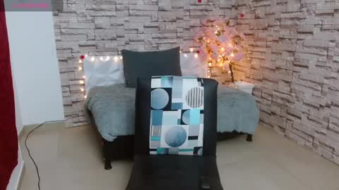 Snapshot of vanse_lust chatting on 12, 2, 2025 Karuna online show from 12, 2, 2025