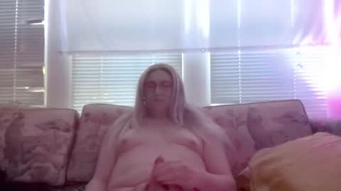 Snapshot of varinadarken chatting on 21, 4, 2026 Varina online show from 21, 4, 2026