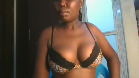 Snapshot of varlkay chatting on 20, 12, 2025 VarlKay online show from 20, 12, 2025