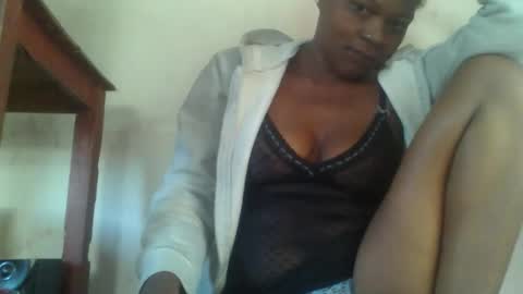 vayanah317 online show from 26, 4, 2026