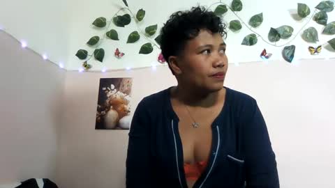 Vayannah online show from 11, 6, 2026