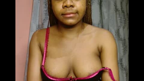 Snapshot of vee62 chatting on 22, 2, 2026 vee62 online show from 22, 2, 2026