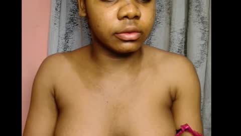 Snapshot of vee62 chatting on 9, 3, 2026 vee62 online show from 9, 3, 2026