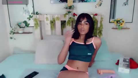 Vicky online show from 12, 1, 2025