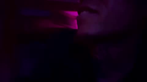 vegasfreakk online show from 22, 2, 2025