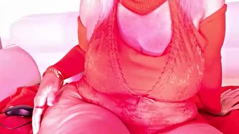 Snapshot of veheveun chatting on 6, 2, 2026 Vehe Veun online show from 6, 2, 2026