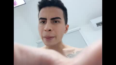 velk_hot1 online show from 11, 1, 2025