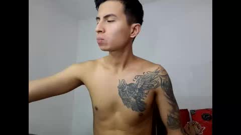 velk_hot1 online show from 7, 3, 2025