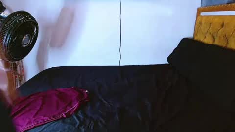 velk_hot1 online show from 24, 4, 2026