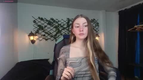 Sophi  online show from 30, 3, 2026