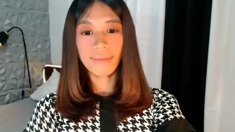 velvet_angela online show from 28, 7, 2026