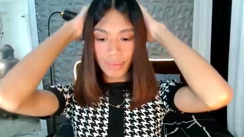 velvet_angela online show from 28, 7, 2026