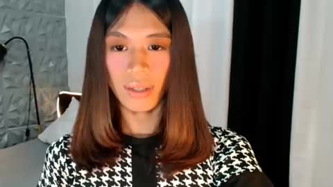 velvet_angela online show from 28, 7, 2026