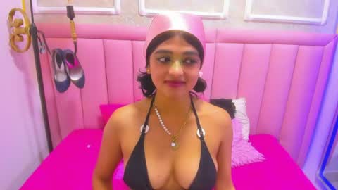 Snapshot of velvet_giirll chatting on 30, 6, 2026 velvet_giirll online show from 30, 6, 2026
