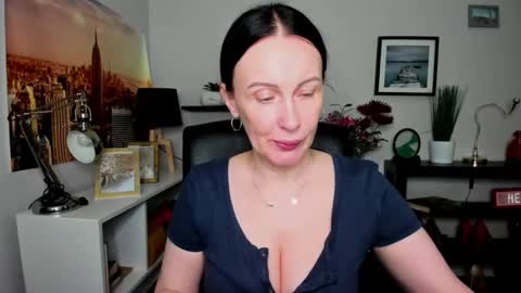 Jasmine online show from 17, 9, 2025