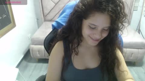 velvet_moon_v online show from 12, 2, 2026