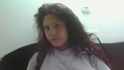 velvet_moon_v online show from 28, 4, 2026