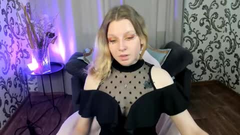 Snapshot of velvet_peach_ chatting on 26, 10, 2025 velvet_peach_ online show from 26, 10, 2025