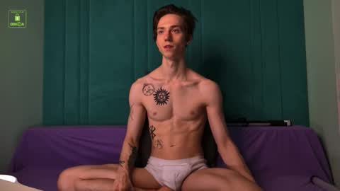 Snapshot of velvet_power chatting on 9, 11, 2025 Ares online show from 9, 11, 2025