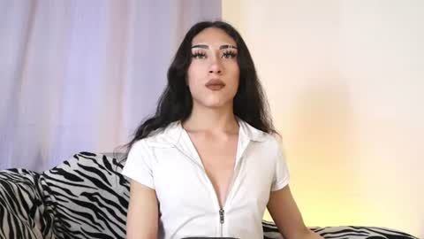 Velvet  online show from 10, 6, 2026