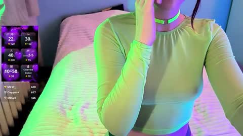 Violet online show from 24, 2, 2025