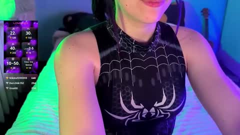 Violet online show from 12, 3, 2025