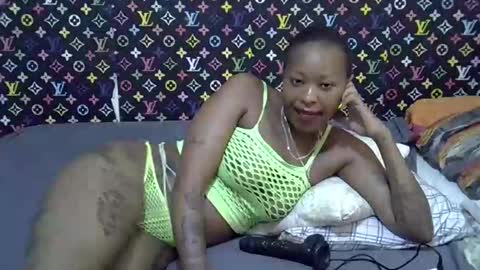 Snapshot of velvet_temptress chatting on 15, 5, 2026 velvet online show from 15, 5, 2026