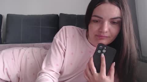 velvetmoon123 online show from 28, 3, 2026