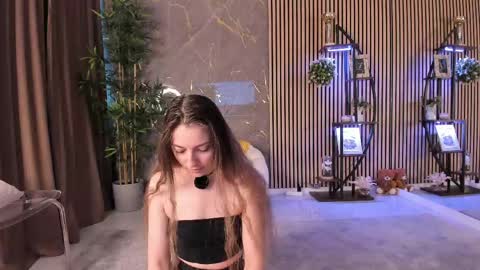 Velvet online show from 26, 4, 2026