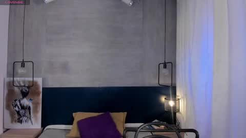 velvettease_ online show from 25, 4, 2026