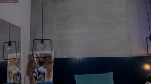 velvettease_ online show from 28, 7, 2026