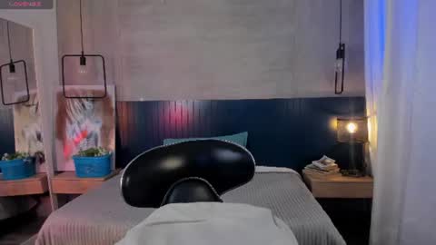 velvettease_ online show from 28, 7, 2026
