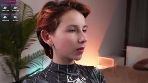 Snapshot of velvetvalkyries chatting on 13, 12, 2024 CLEOshort hair TIna long hair online show from 13, 12, 2024