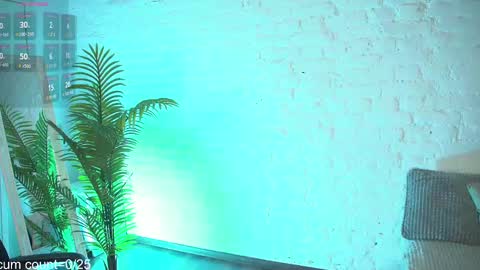 Snapshot of velvetvalkyries chatting on 5, 2, 2025 CLEOshort hair TIna long hair online show from 5, 2, 2025