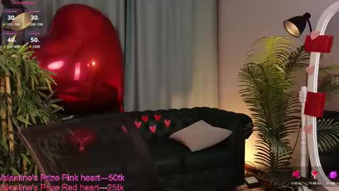 Snapshot of velvetvalkyries chatting on 15, 2, 2025 CLEOshort hair TIna long hair online show from 15, 2, 2025