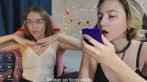 Snapshot of velvetvalkyries chatting on 16, 11, 2025 CLEOshort hair TIna long hair online show from 16, 11, 2025