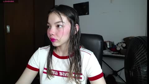 Venelope 3 online show from 9, 1, 2025