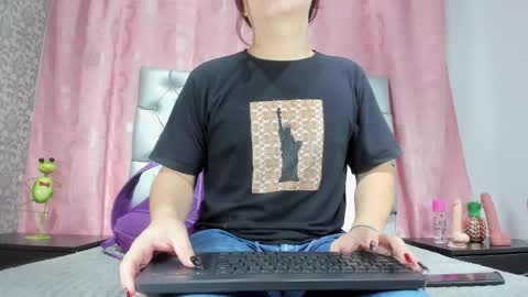 veneno hot online show from 17, 12, 2025