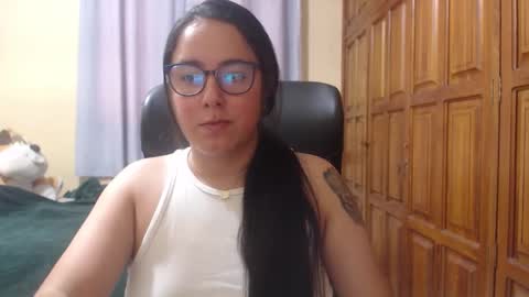 Snapshot of venus_cat_ chatting on 4, 2, 2026 Venus online show from 4, 2, 2026