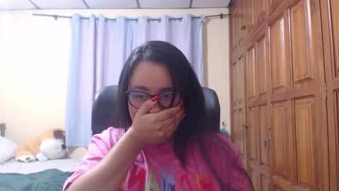 Snapshot of venus_cat_ chatting on 5, 2, 2026 Venus online show from 5, 2, 2026