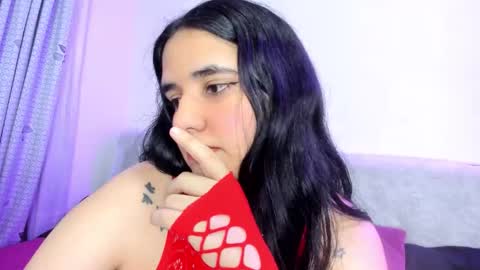 Snapshot of venus_naughty_1 chatting on 27, 10, 2025 Sofi online show from 27, 10, 2025